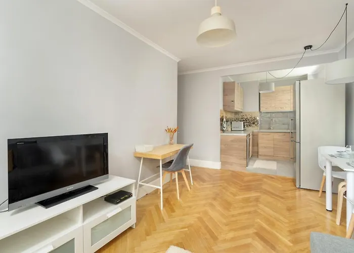 Beautiful Arciszewskiego By Renters Otel